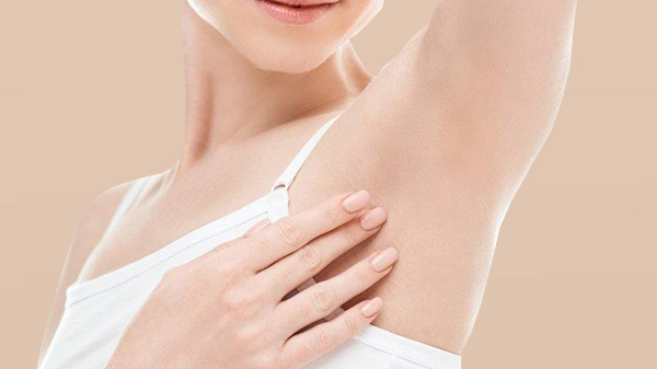 Quy trình 4 bước chăm sóc da vùng dưới cánh tay để luôn trắng đẹp